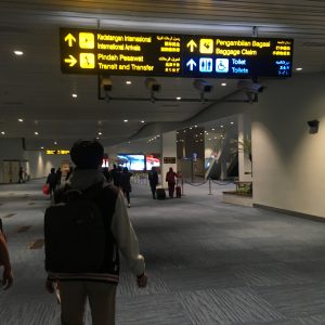 雅加達機場（入境）